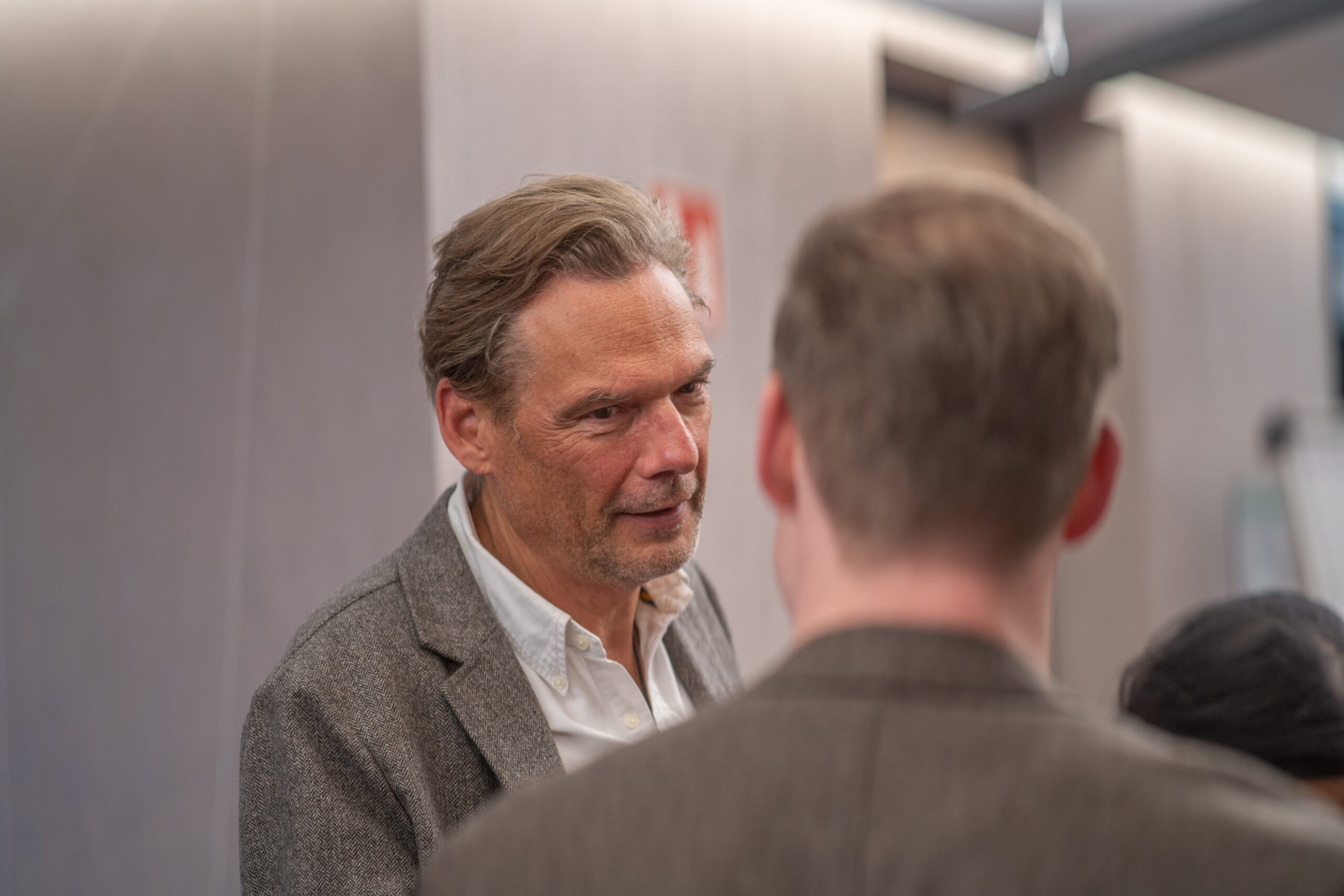 Metallfreie – Metallfreie Implantate: Ein Hannoveraner